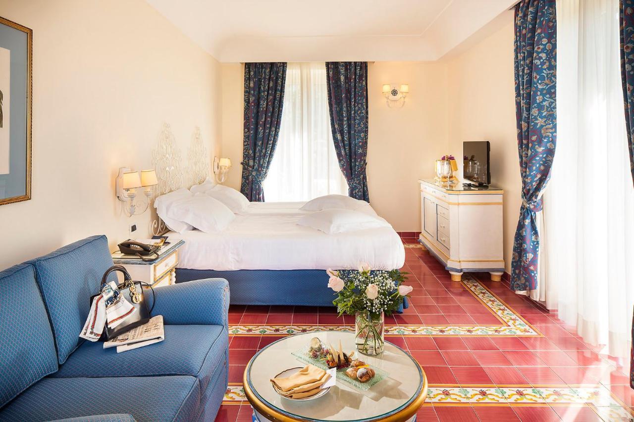 Excelsior Belvedere Hotel & Spa 이스키아 외부 사진